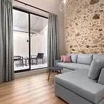 Thejoy Apartment *