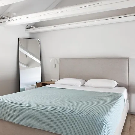 Thejoy Apartment *